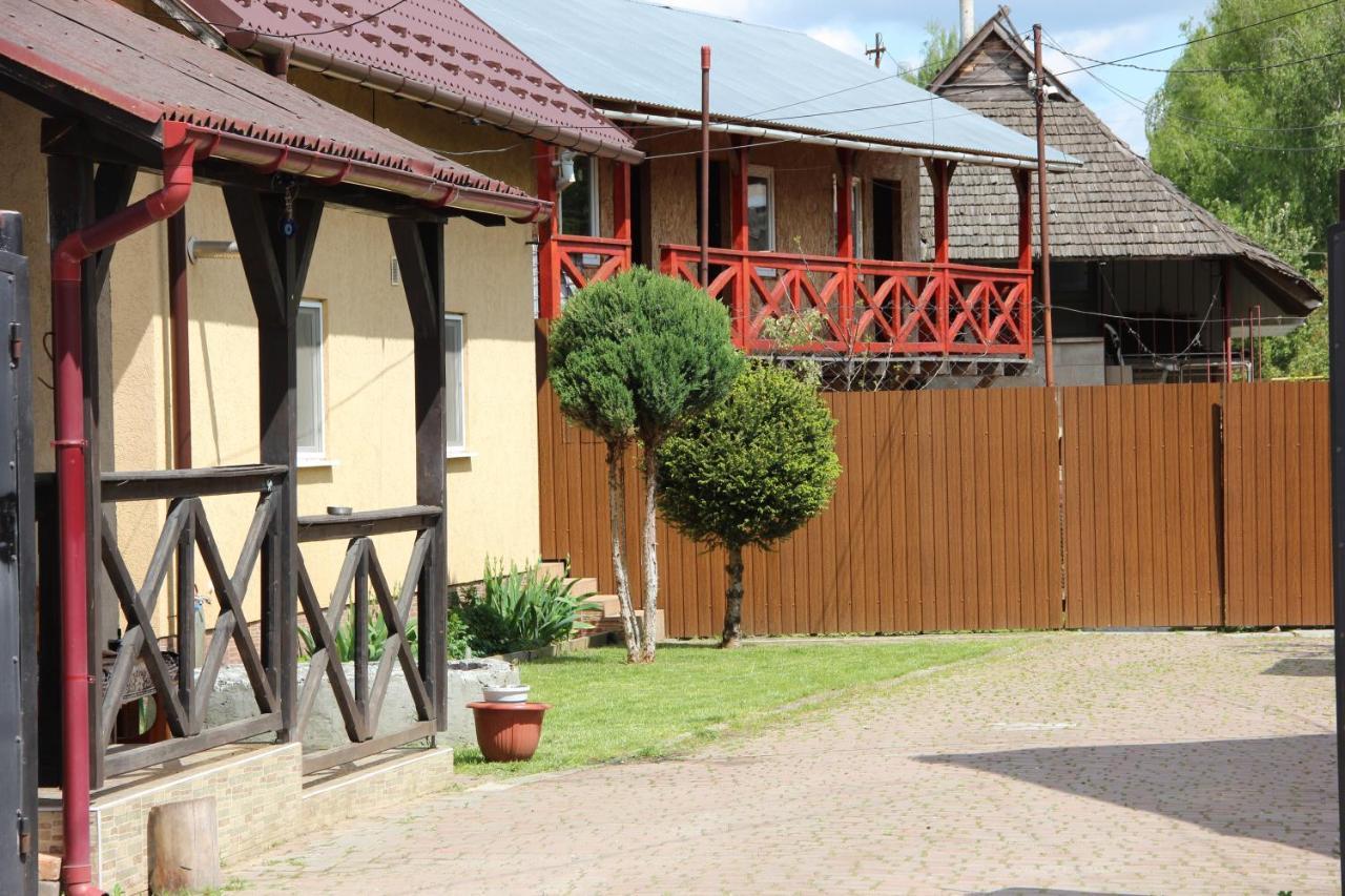 Роман Berehowe Exterior foto